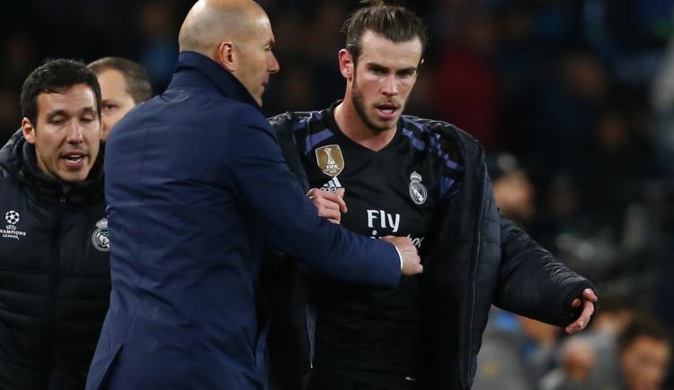 Imagen de Zidane cuida a sus figuras