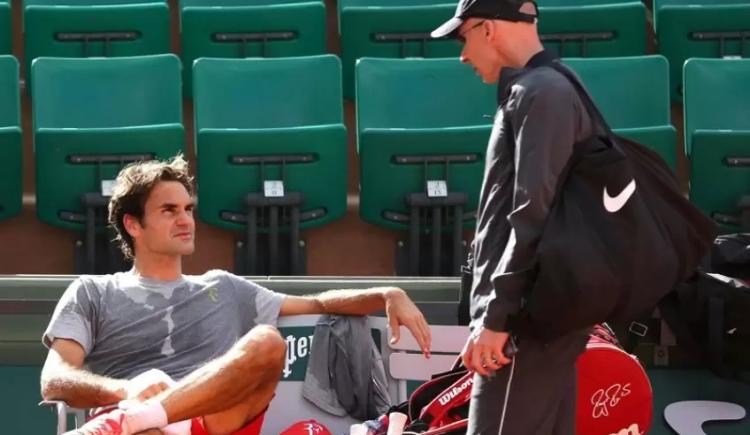 Imagen de Pierre Paganini, el histórico preparador físico de Federer: "Cada vez le costaba más"