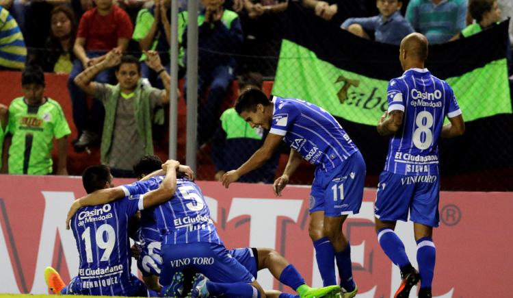 Imagen de Godoy Cruz quiere poner un pie en los octavos de final