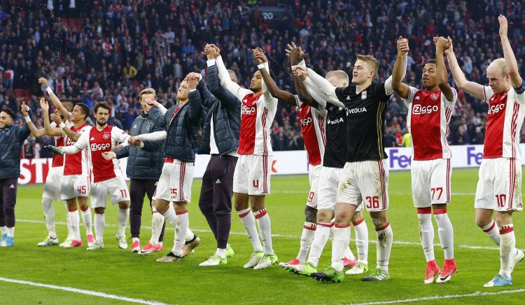 Imagen de Festival de Ajax en la primer semifinal de Europa League