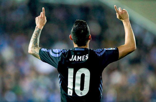Imagen de Real Madrid goleó y alcanzó a Barcelona en La Liga