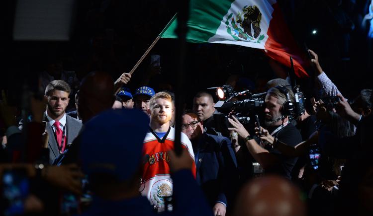 Imagen de Canelo: "Cuando nací, el miedo ya se había repartido"