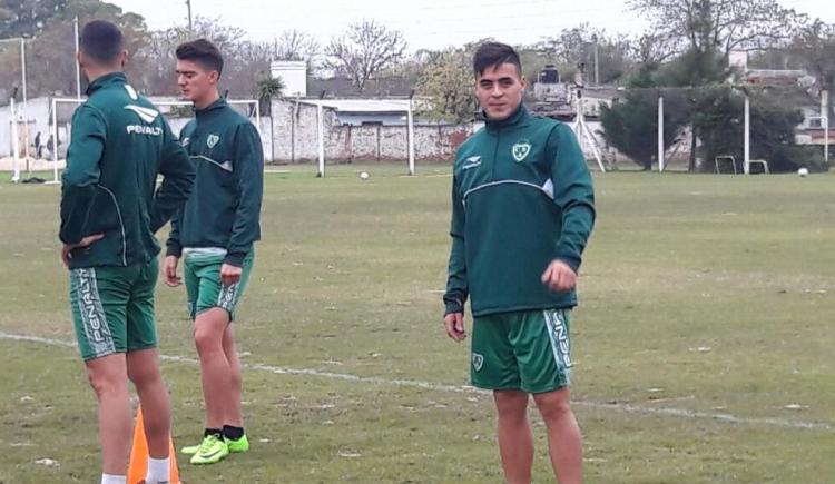 Imagen de Brian Fernández ya se entrenó en Sarmiento