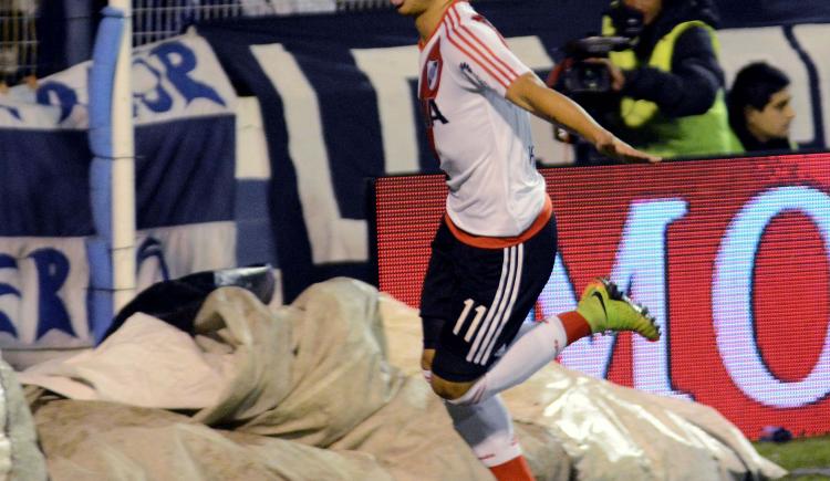 Imagen de Mora tuiteó durante el partido: "Te quiero gordo"