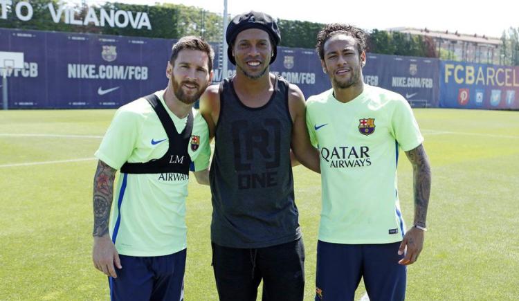 Imagen de Visita de lujo en el entrenamiento del Barcelona
