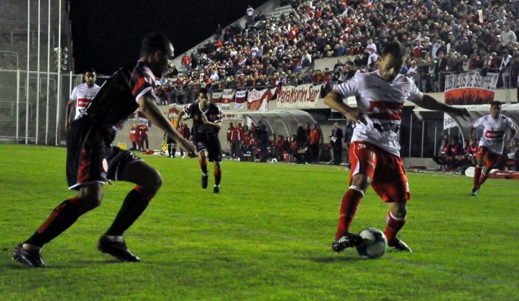 Imagen de Morón va por el ascenso