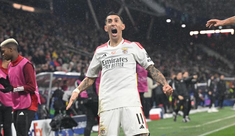 Imagen de Con un gol olímpico y una asistencia de Di María, Benfica se clasificó a la Europa League