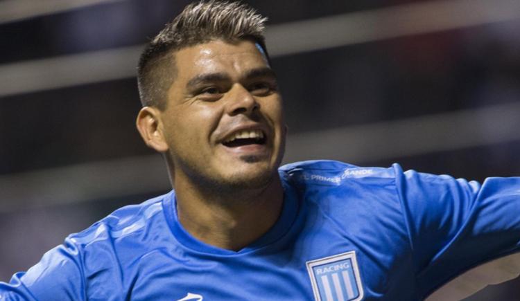 Imagen de Racing aceptó la oferta millonaria por Gustavo Bou