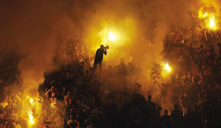 Imagen de El fuego, más que mil palabras sobre la pirotecnia del Partizan
