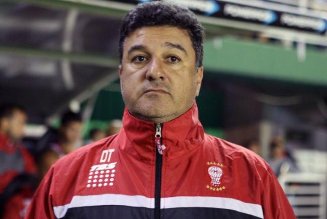 Imagen de Apuzzo, séptimo interinato en Huracán