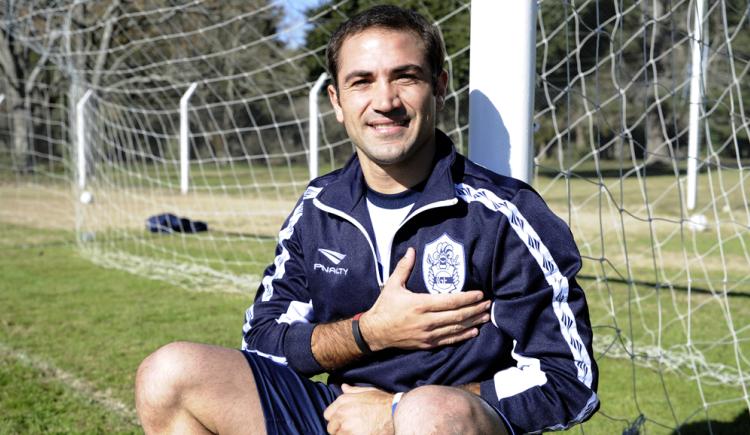 Imagen de Rinaudo se queda en Gimnasia