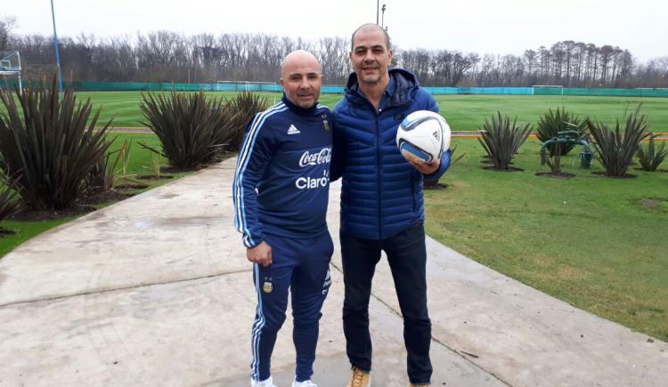 Imagen de Hernández: "La reunión con Sampaoli fue iniciativa de él"