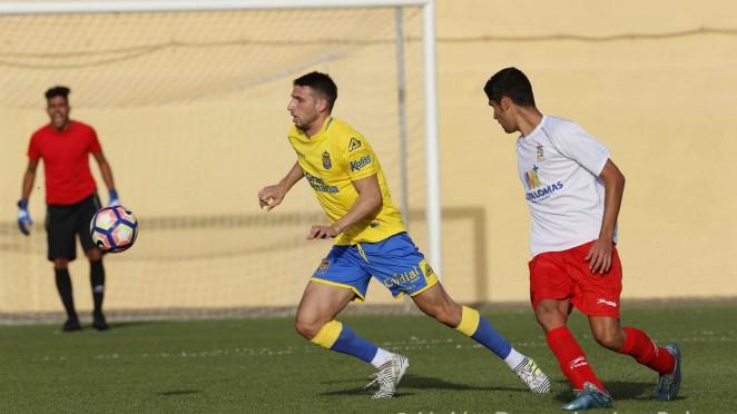 Imagen de Doblete para Calleri en su debut en Las Palmas
