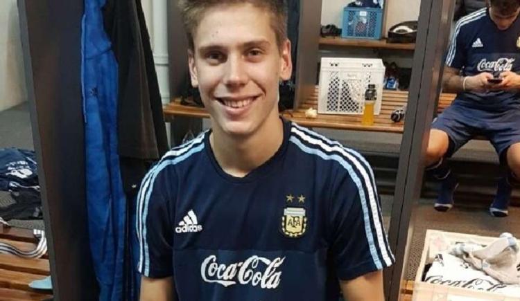 Imagen de Llegan propuestas por Foyth