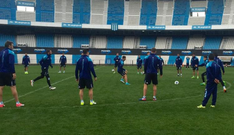 Imagen de Racing-Mitre, suspendido