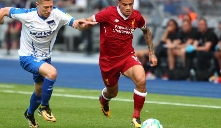 Imagen de Sigue la novela por Coutinho