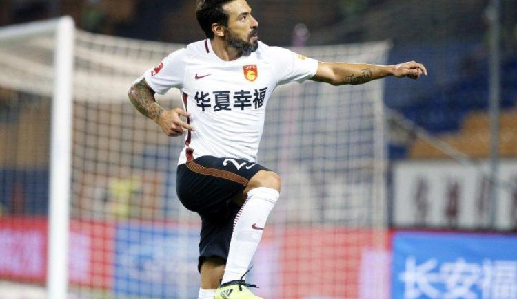 Imagen de Lavezzi sigue de racha en China