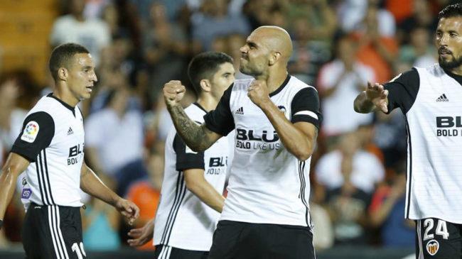 Imagen de Valencia vence a Las Palmas por la mínima