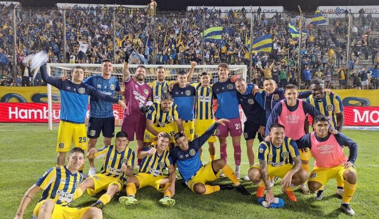 Imagen de Rosario Central eliminó a Racing y se medirá con River en las semifinales