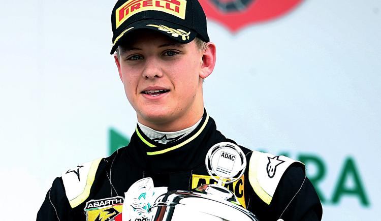 Imagen de Mick Schumacher homenajeará a su padre