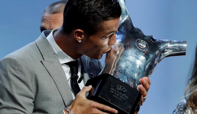 Imagen de La UEFA eligió a Ronaldo como el jugador del año
