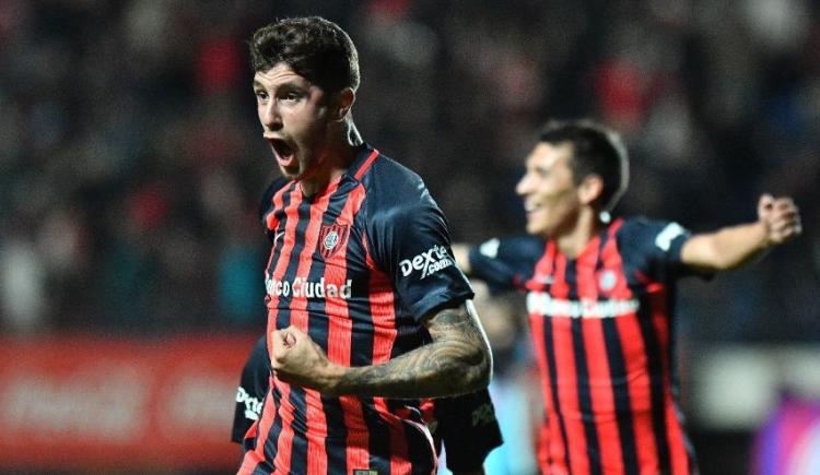 Imagen de San Lorenzo, con un equipo alternativo, derrotó a Arsenal