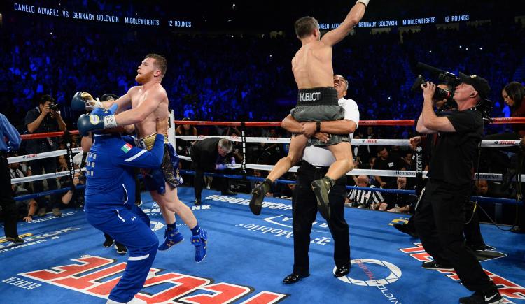 Imagen de Golovkin y Canelo quedaron a mano en Las Vegas y habrá revancha