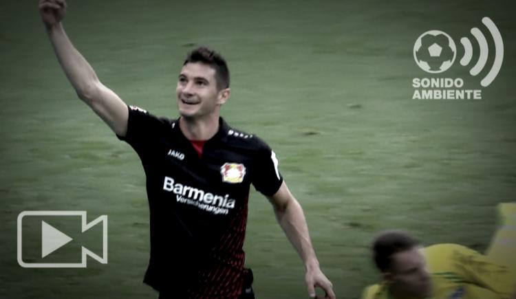 Imagen de El debut soñado: gol, asistencia y ovación para Alario