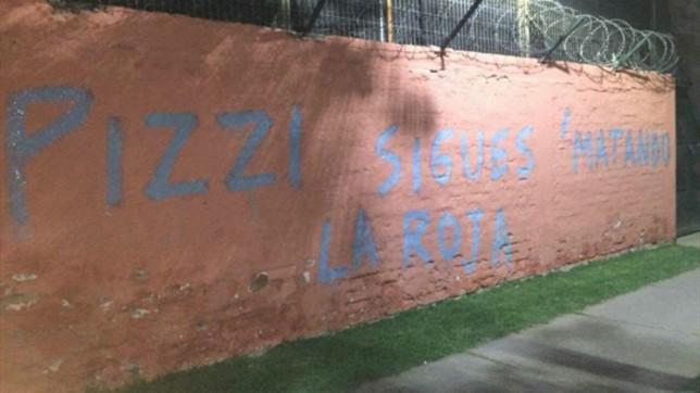 Imagen de Aparecieron amenazas para Pizzi