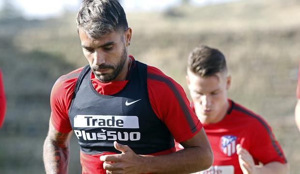Imagen de Augusto Fernández recibió el alta médica