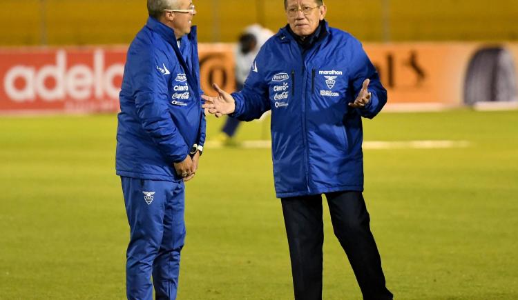 Imagen de Célico dijo que "buscará arrinconar a la Argentina" y paró un once titular