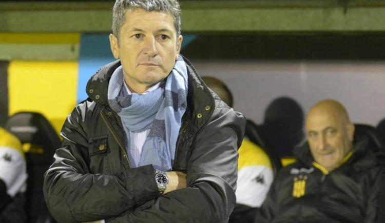 Imagen de Ya son 5 los DT que se fueron en la Superliga