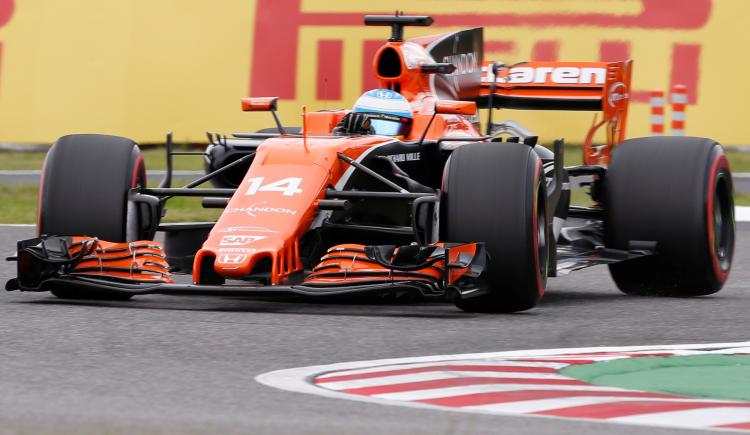Imagen de Fernando Alonso se queda en McLaren