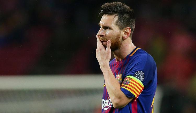 Imagen de El Murcia provoca a Messi