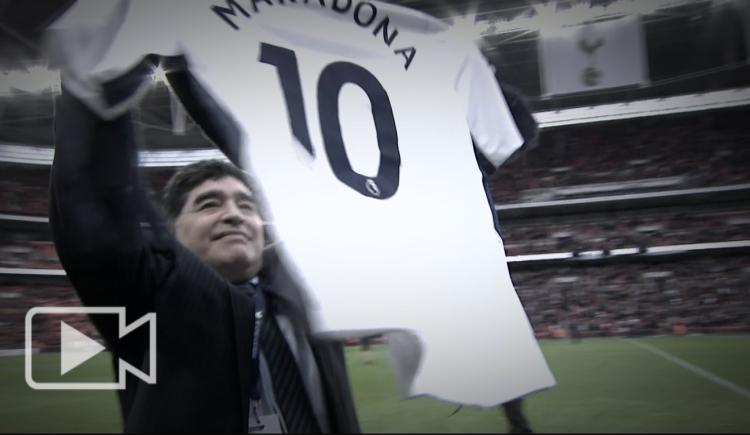 Imagen de Con Maradona en el estadio, Pochettino bailó a Klopp