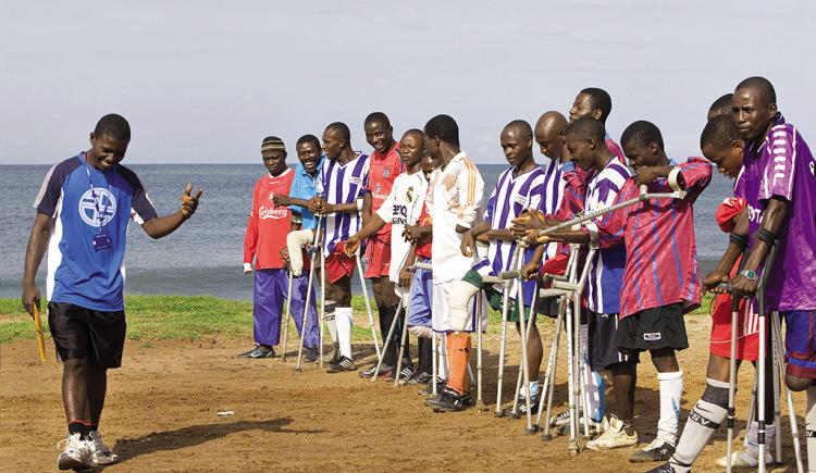 Imagen de La supervivencia, más que mil palabras sobre el fútbol en un país huérfano de ayuda