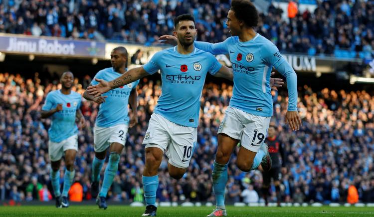 Imagen de Manchester City se consolida al ritmo del Kun