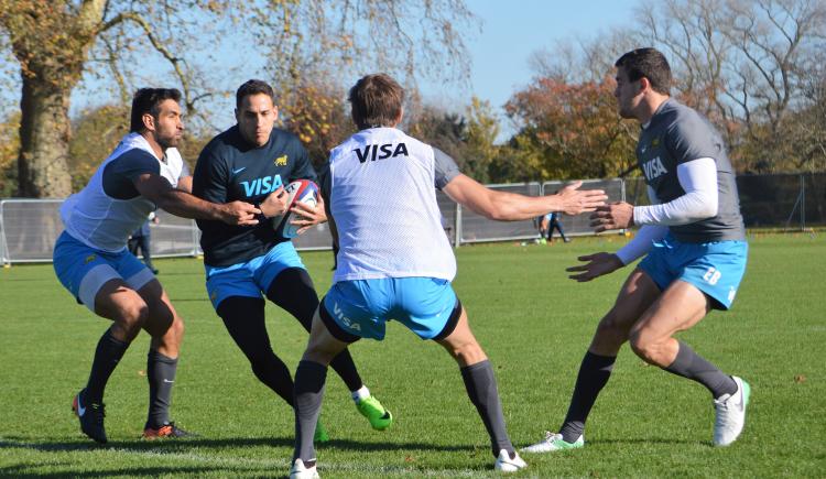 Imagen de Los Pumas ya entrenan en Londres