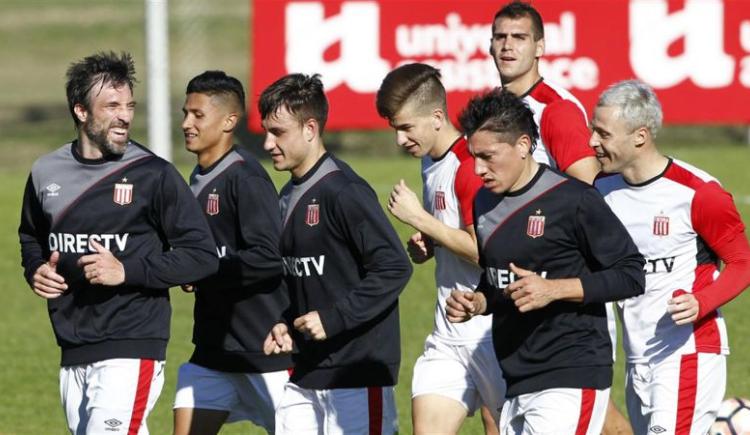 Imagen de Pavone y Braña, bajas en Estudiantes