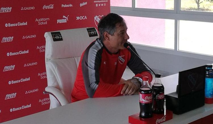 Imagen de Holan: “Creo que el VAR es muy bueno”