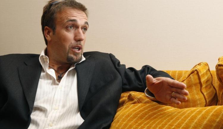 Imagen de GABRIEL BATISTUTA DESPIDIÓ A YUDICA: “DESCANSE EN PAZ MAESTRO”