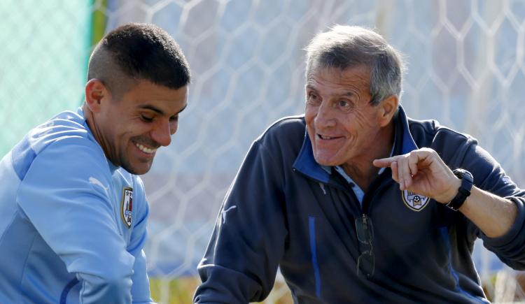 Imagen de Tabárez: “Un Mundial no es tan pesado como la eliminatoria”