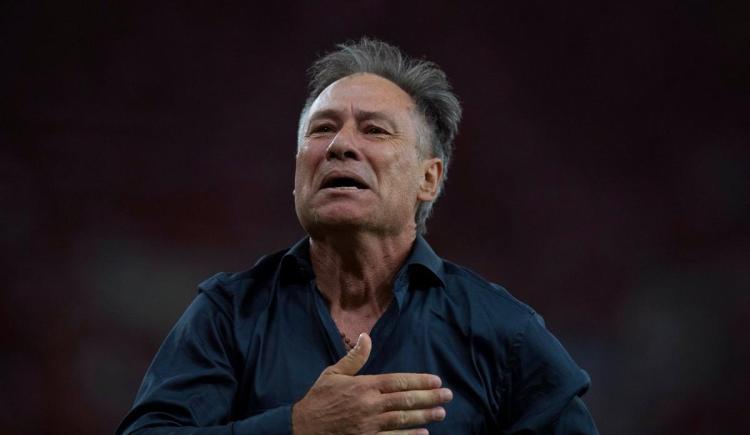 Imagen de Holan: “En lo único que pienso es en Independiente”