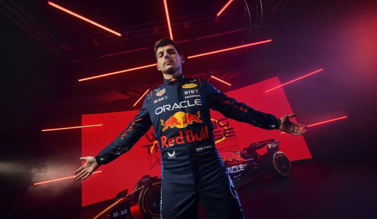 Imagen de Max Verstappen, entusiasmado con su nuevo coche: "supera otra vez los límites"