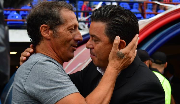 Imagen de La fuerte banca de Pedro Troglio a Marcelo Gallardo en la previa de River-Banfield