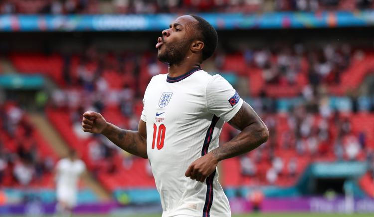 Imagen de INGLATERRA GANÓ SU GRUPO Y AVANZÓ A OCTAVOS