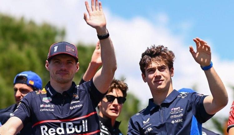 Imagen de ¡Y dale con Colapa!: Max Verstappen, ensañado con el piloto argentino