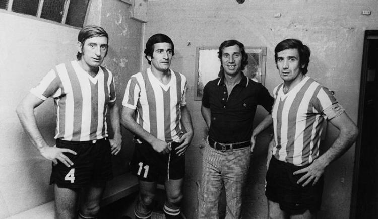 Imagen de 1975. Bilardo, compañero y técnico