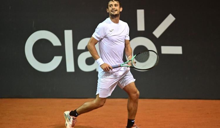 Imagen de Mariano Navone aplastó a Hanfmann y se metió en los cuartos de final del ATP 500 de Río de Janeiro