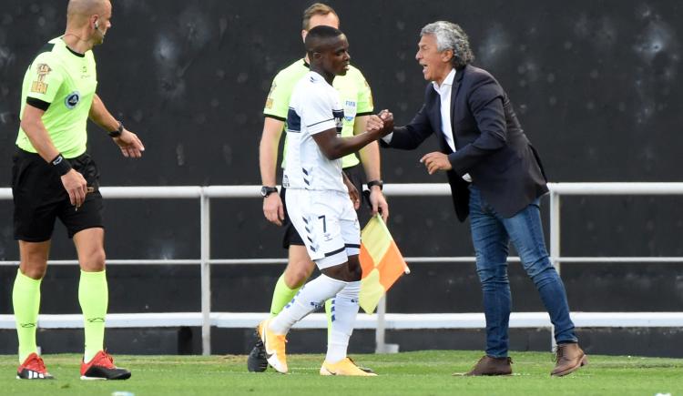Imagen de GIMNASIA SE APROVECHÓ DEL MAL MOMENTO DE NEWELL'S